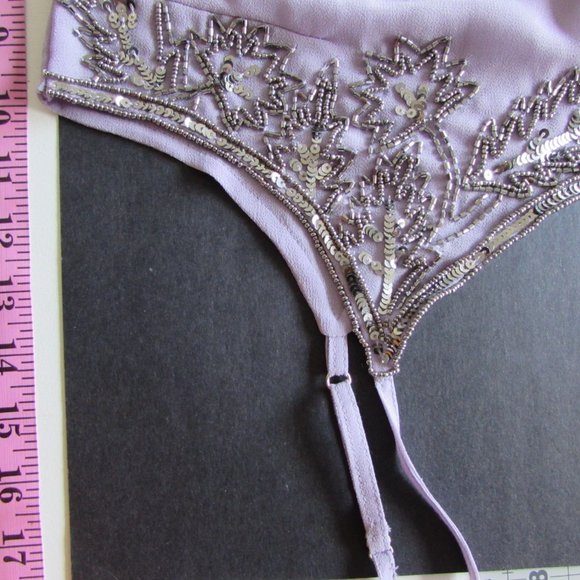 Angie Crop Top Lavender - Picture 13 of 14